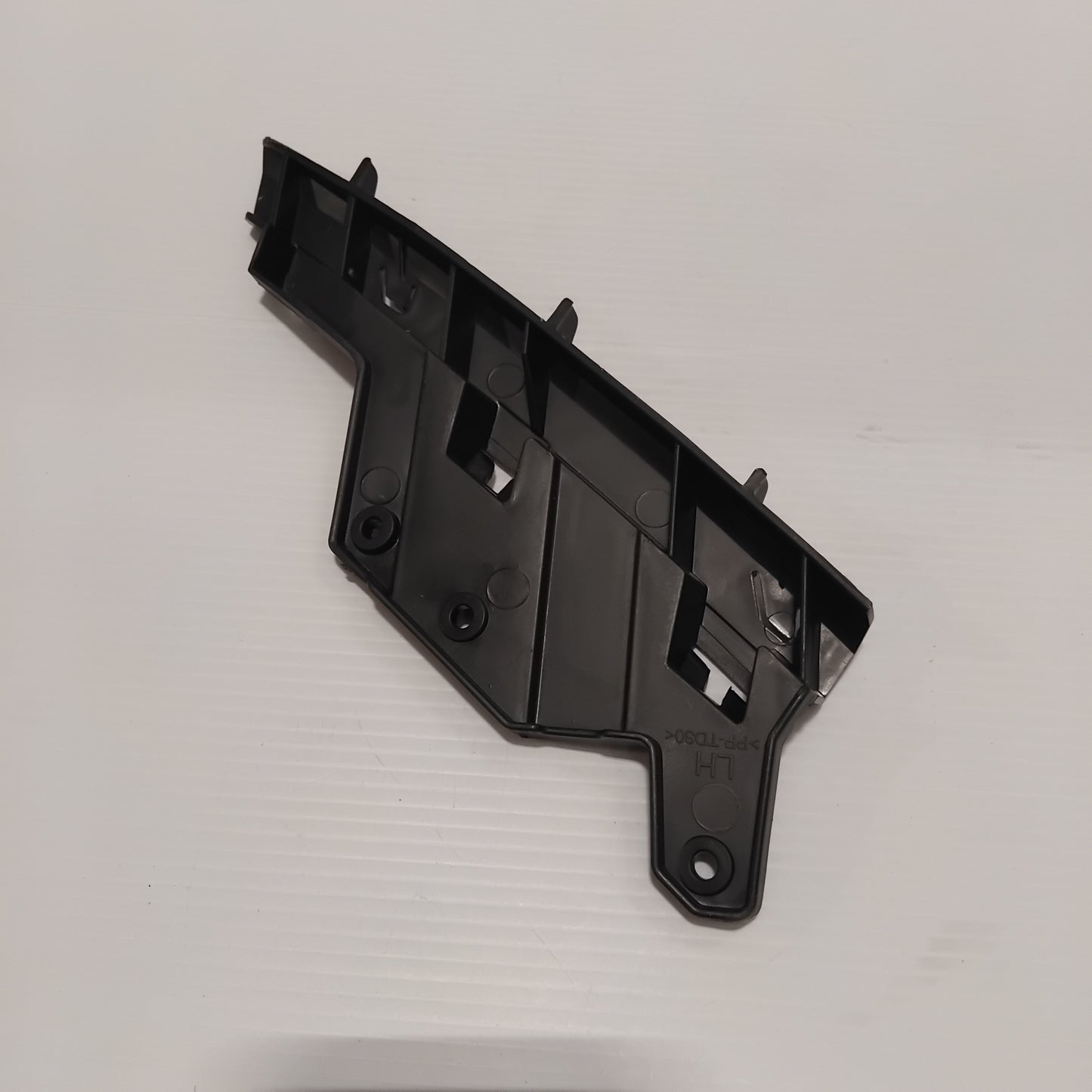 Genuine Vauxhall Hdlight Support | 95137797