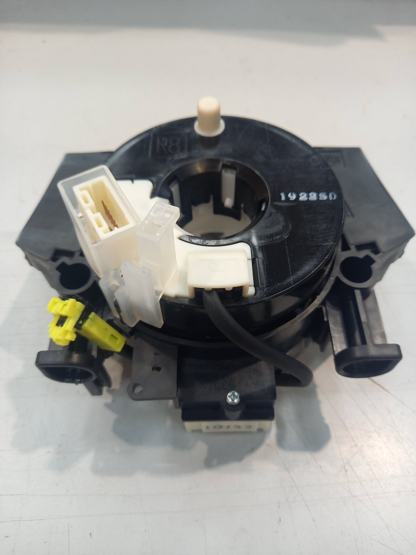 Genuine Nissan Body-Combi Sw | B5567CY70D