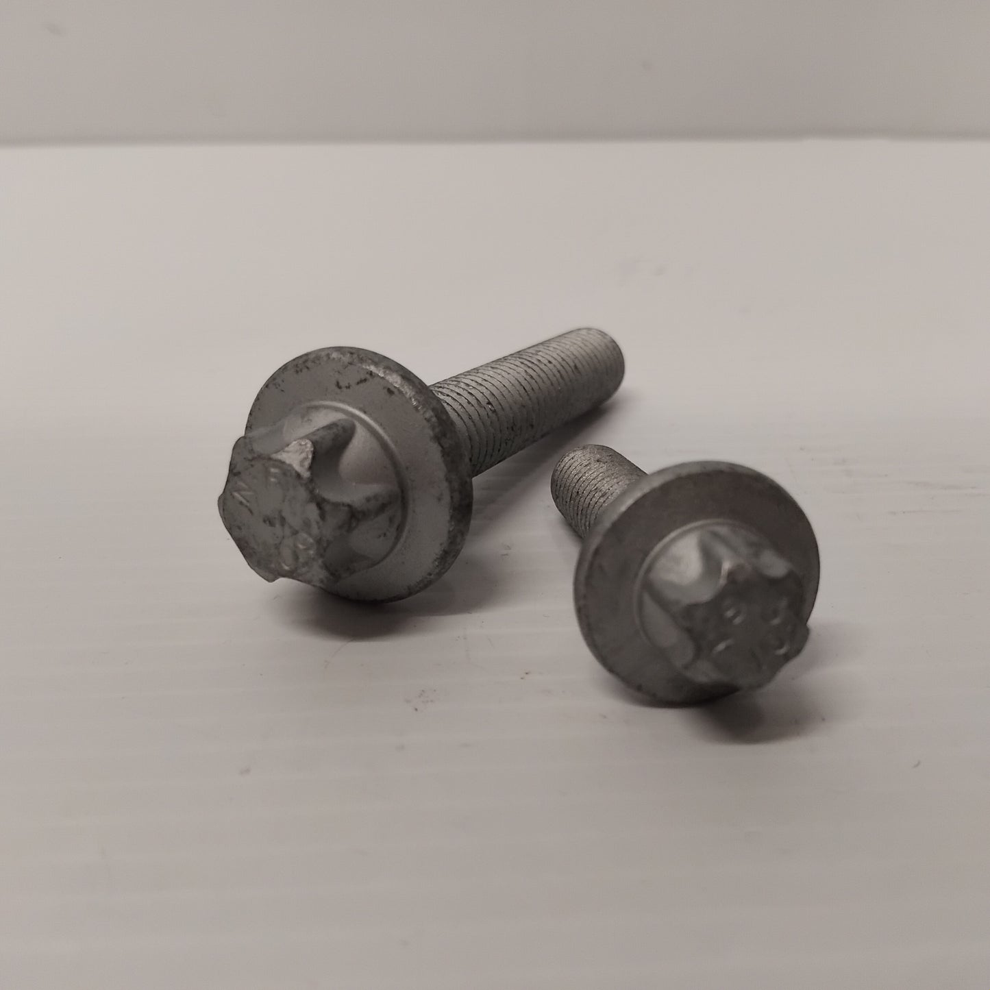 Genuine Timing Belt Kit - Vauxhall Astra H 1.6 | 95516739