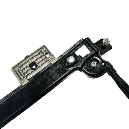 Genuine Peugeot Window Mech - Front Right | 9830160080