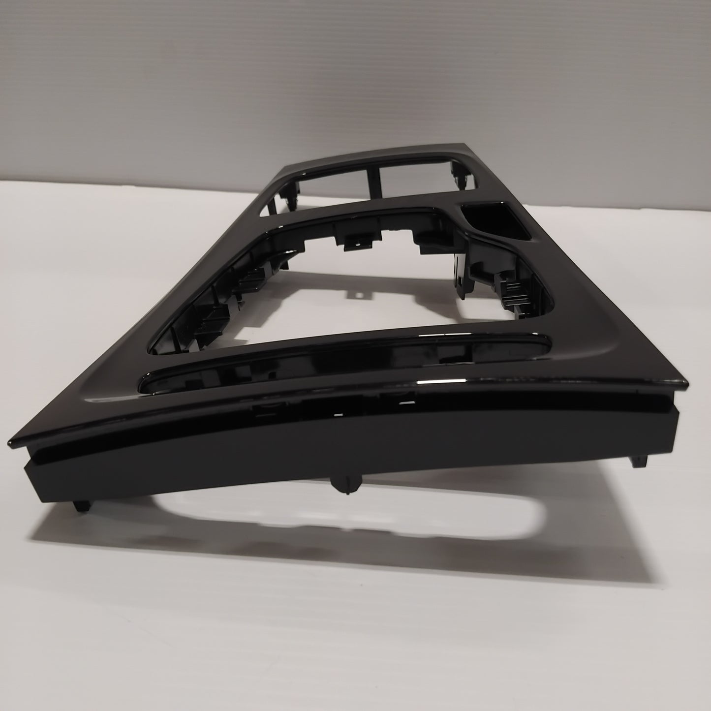 Genuine Vauxhall Console Face | YR003672XU