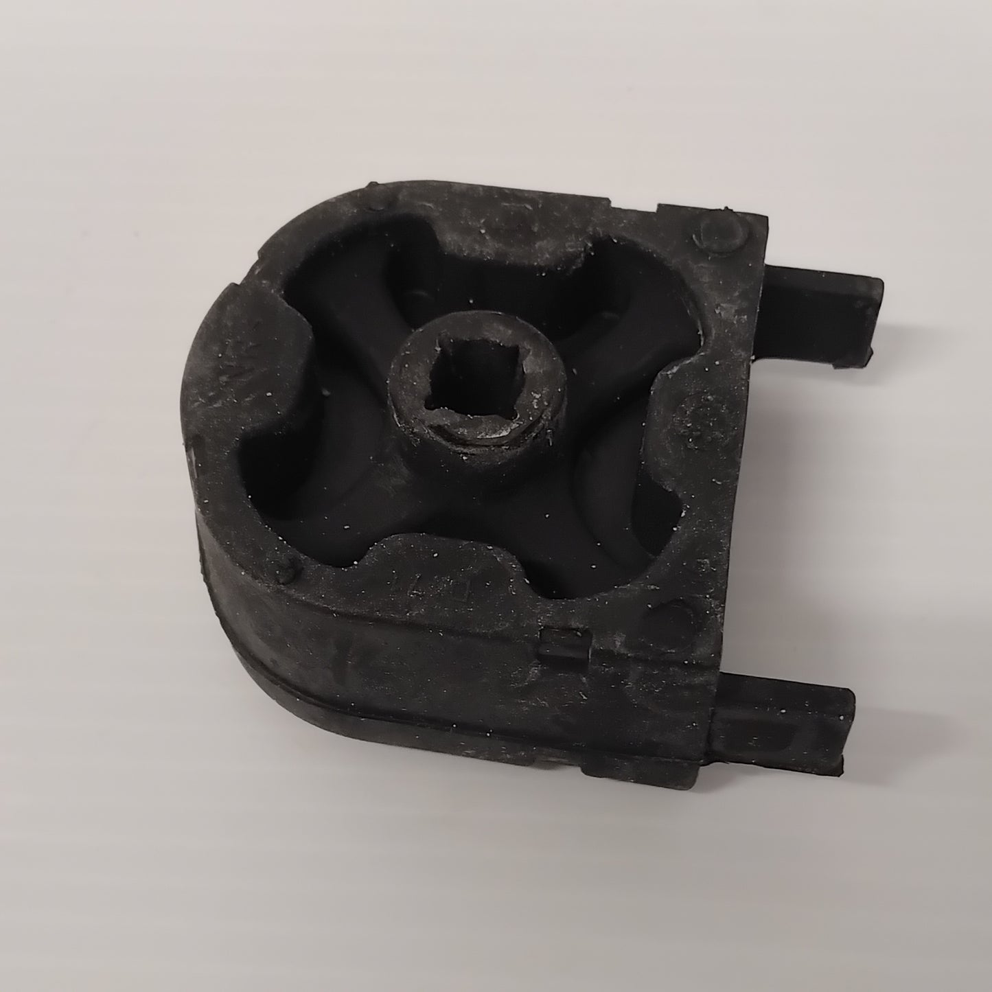 Genuine Silencer Rear Bracket Pad - Fiat 500X  | 51814167