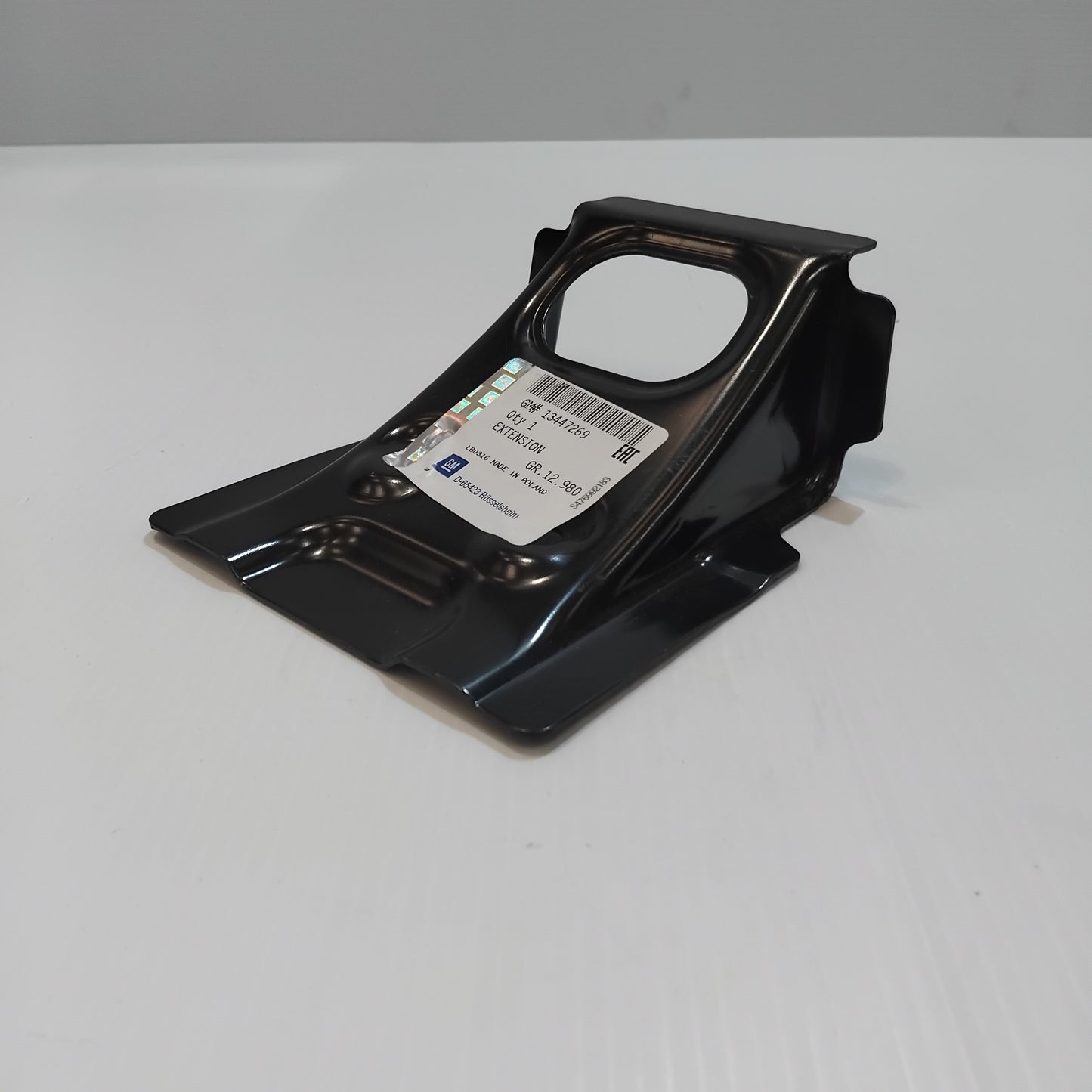 Genuine Floor Panel Crossmember Extension - Chevrolet Cruze 2016-2019 | 13447269