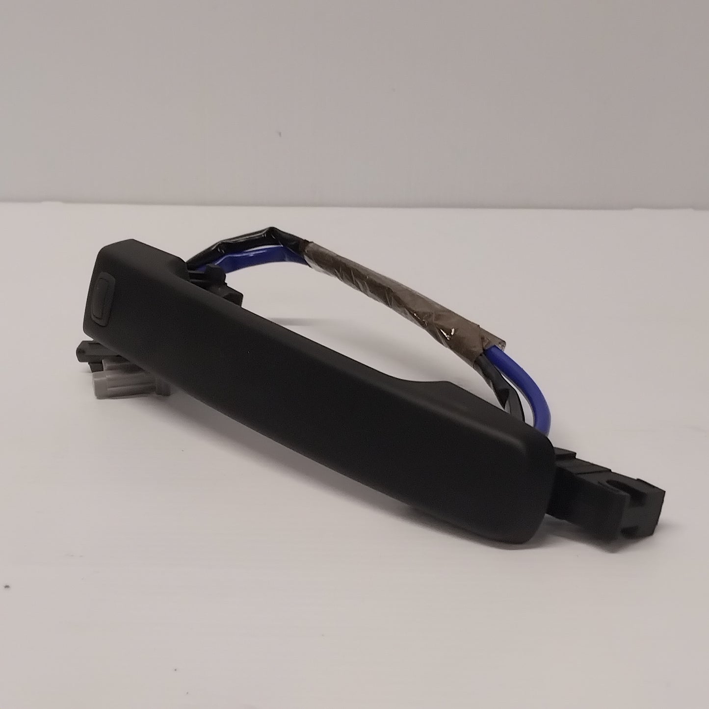 Genuine Front Door Exterior Handle - Nissan Pathfinder 2007-2009 | 806403X69A