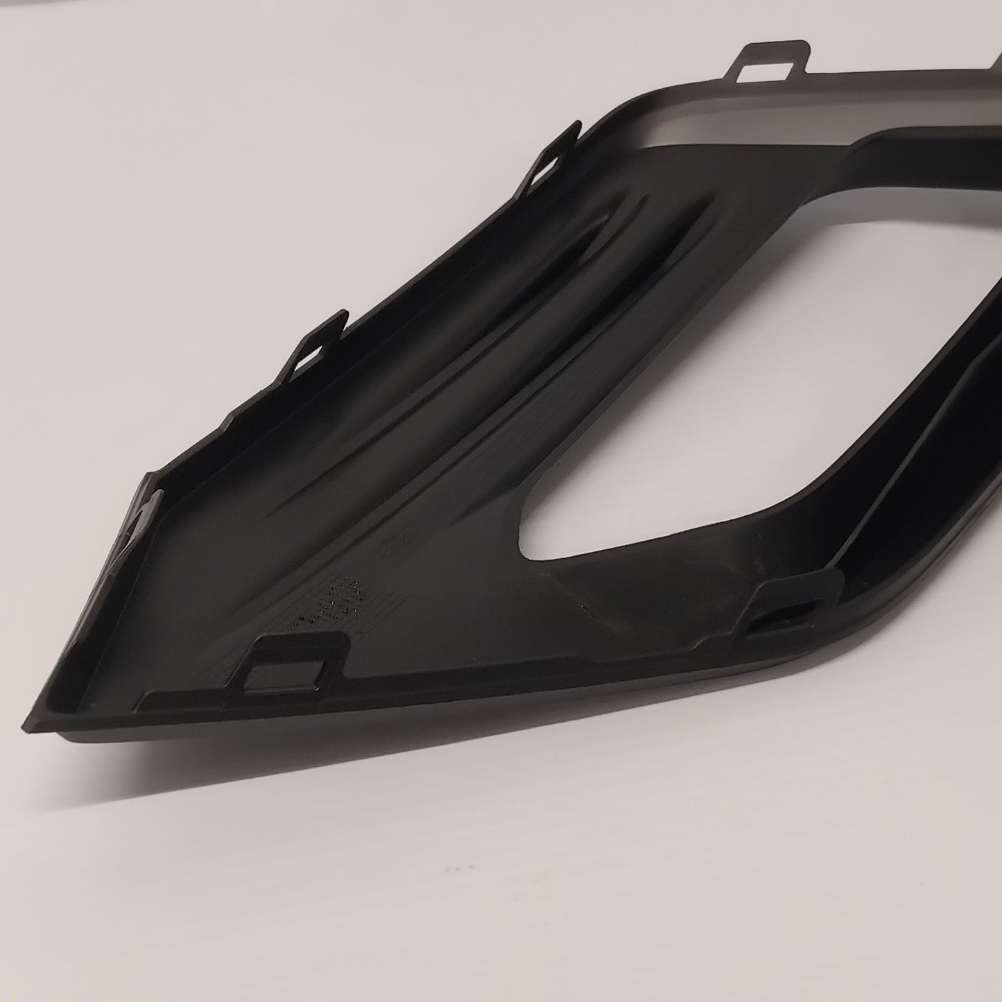 Genuine Ford Bezel - Fog Lamp | 2328374