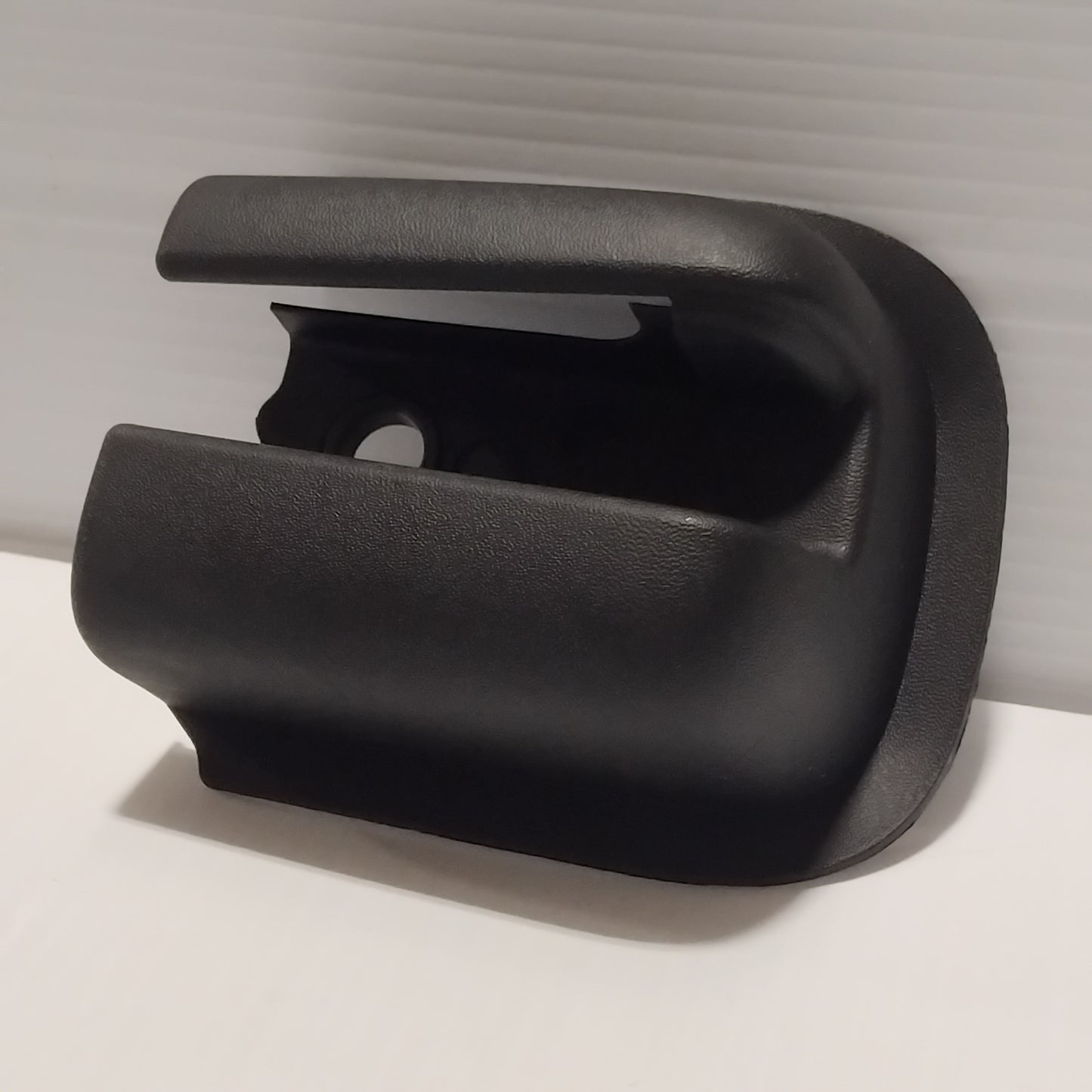 Genuine Renault Tip Rail Door | 82 00 675 627