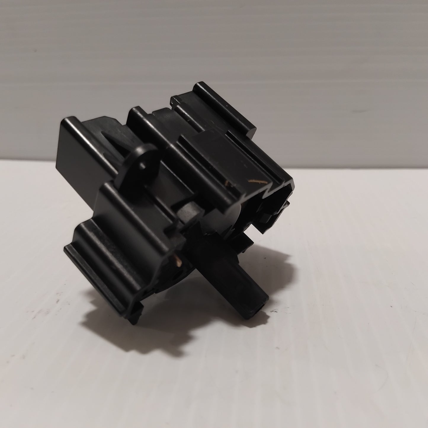 Genuine Heater Control Switch - Ford Focus 2003-2007 | 1301983