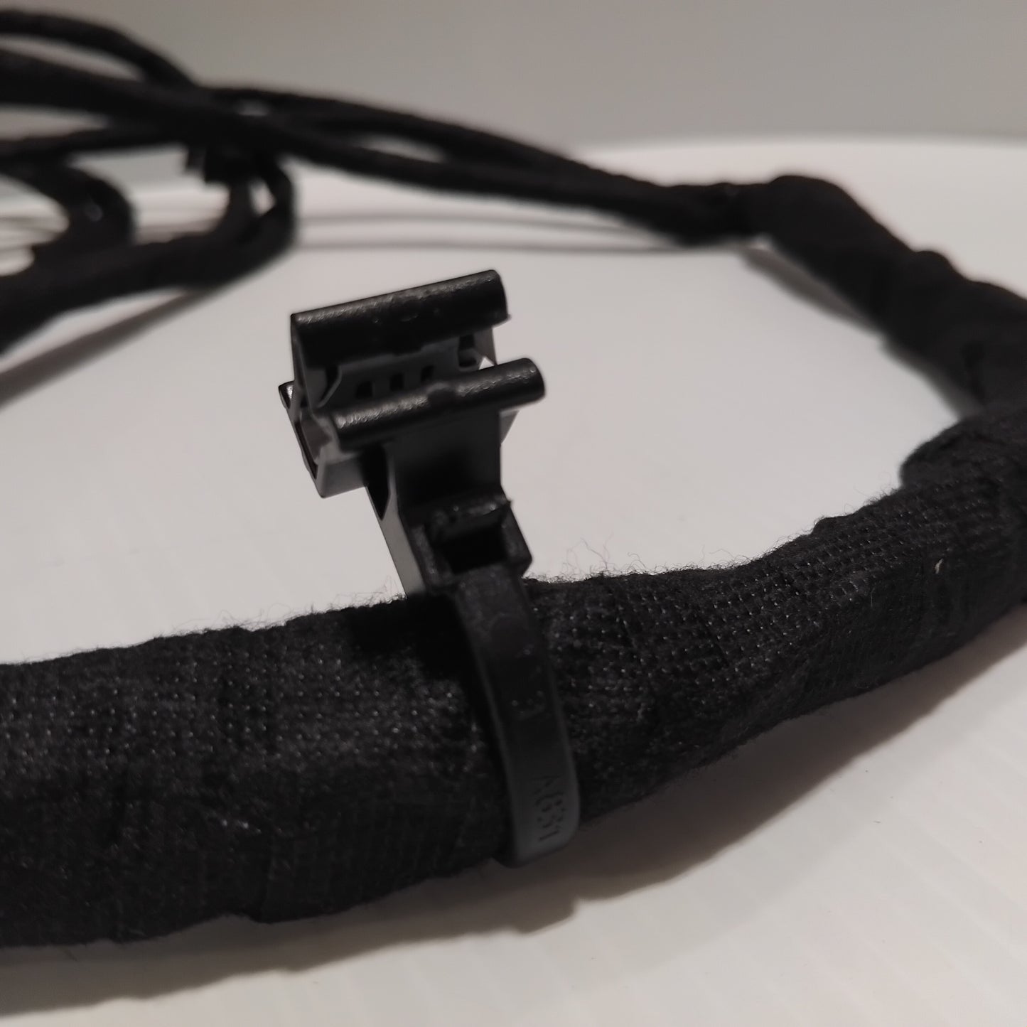 Genuine Fiat Cable Harness | 1367893080