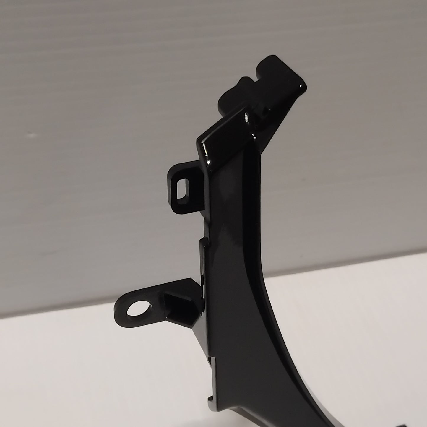 Genuine Steering Wheel Trim - Piano Black - Suzuki Vitara | 990E0-54P75-0CE