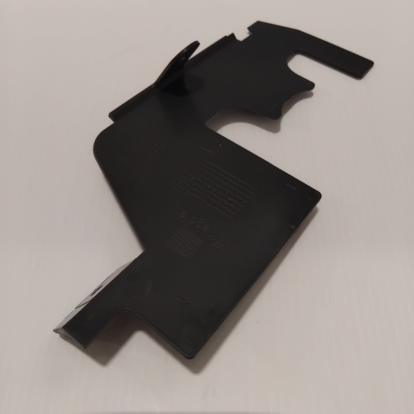 Genuine SEAT Air Duct | 6J0121284C