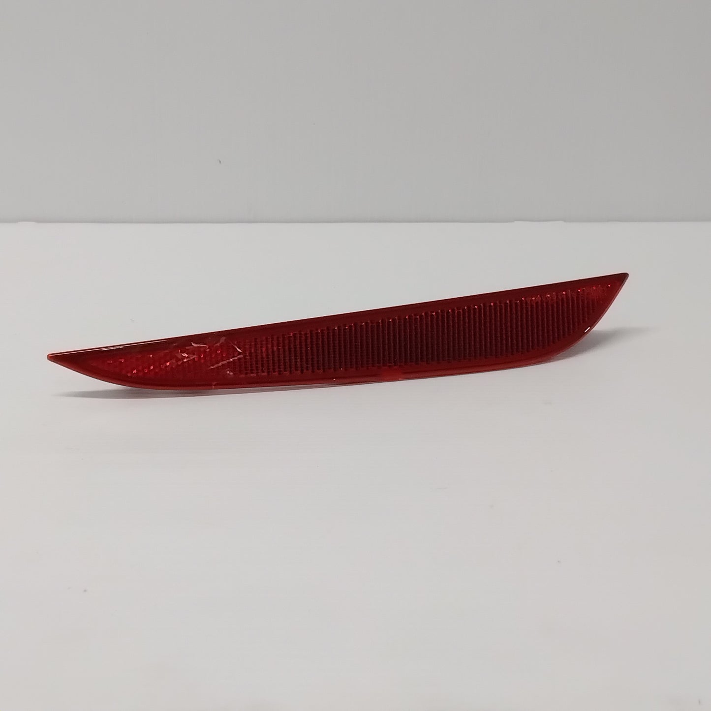 Genuine Rear Left Bumper Reflector - Ford Focus 2018-2022 | 2195832