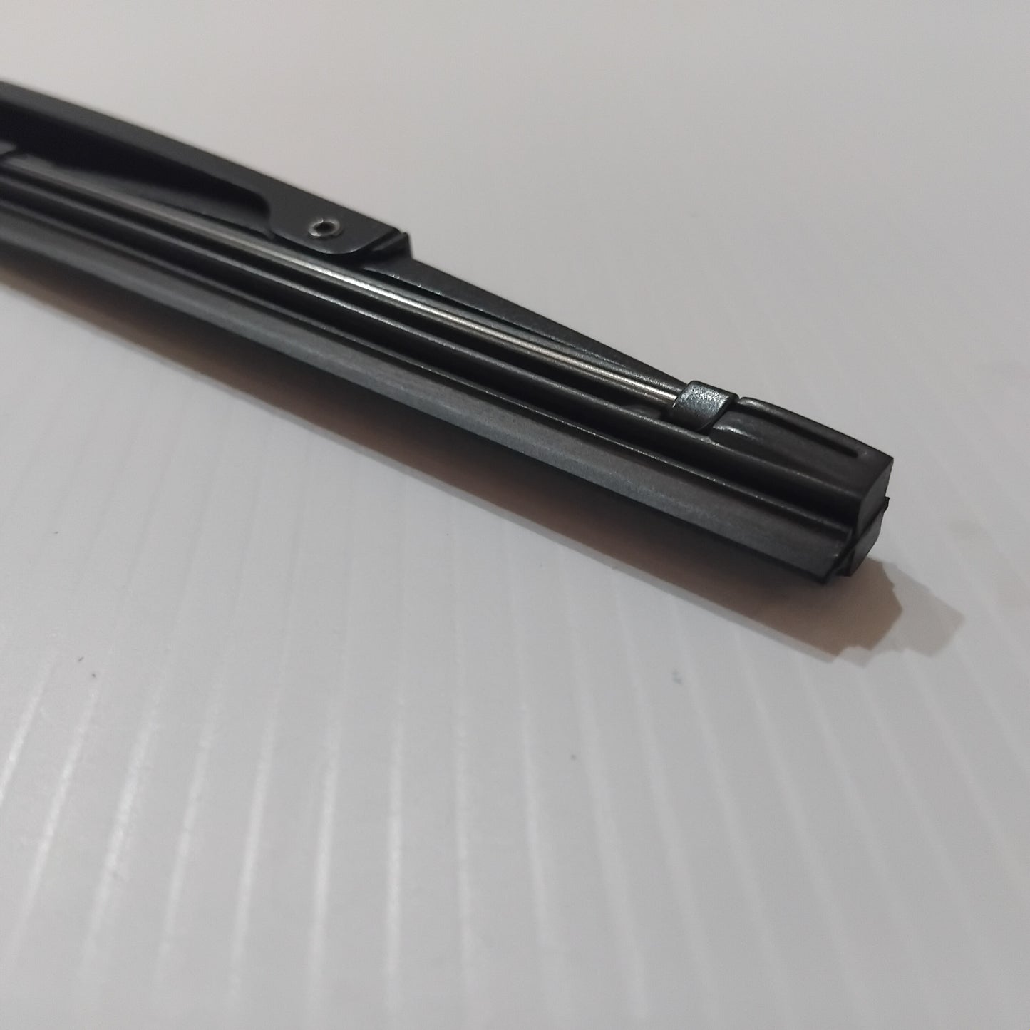 Genuine Peugeot Wind Wipr Blade | 1684185380