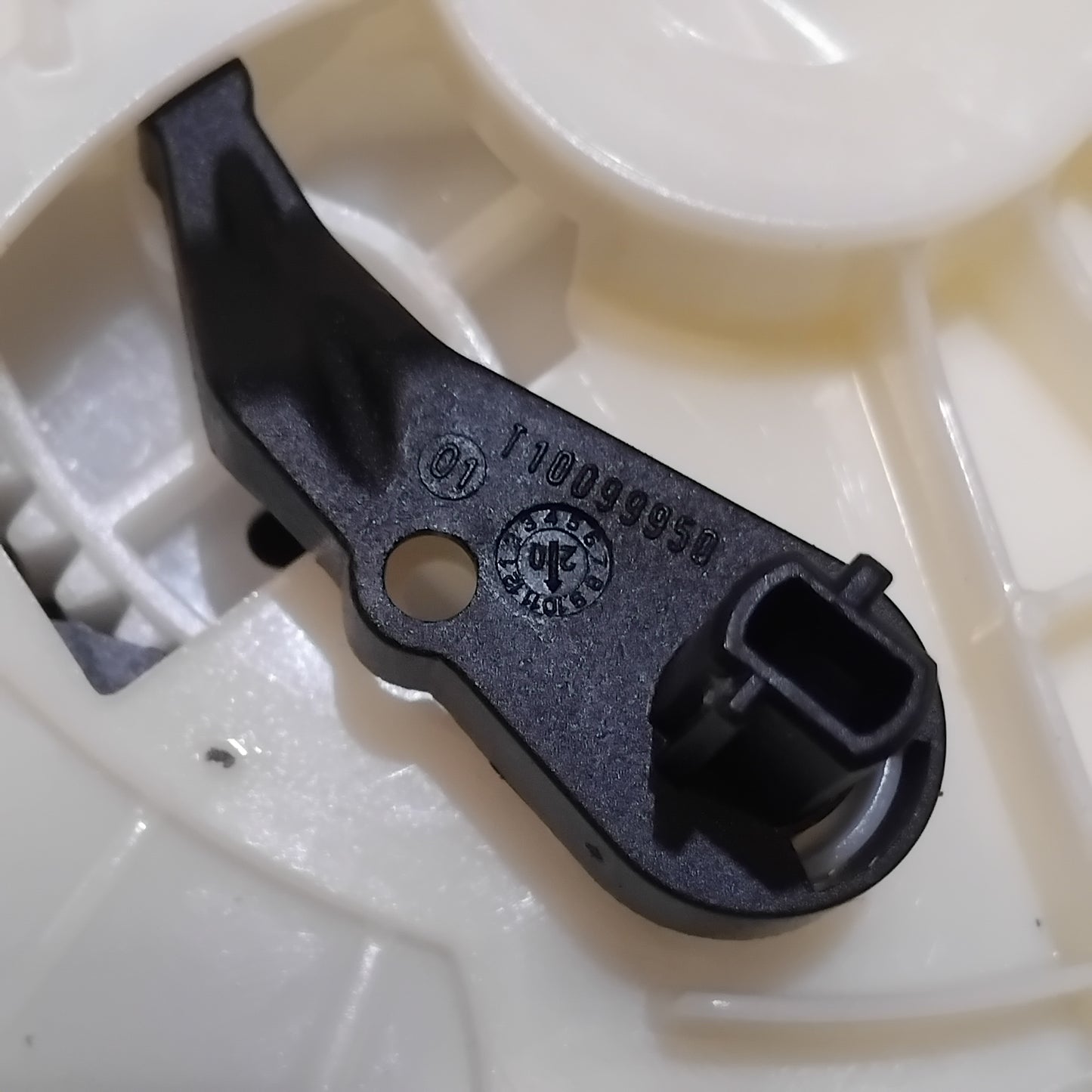 Genuine Fiat Lever Assy | 77366170