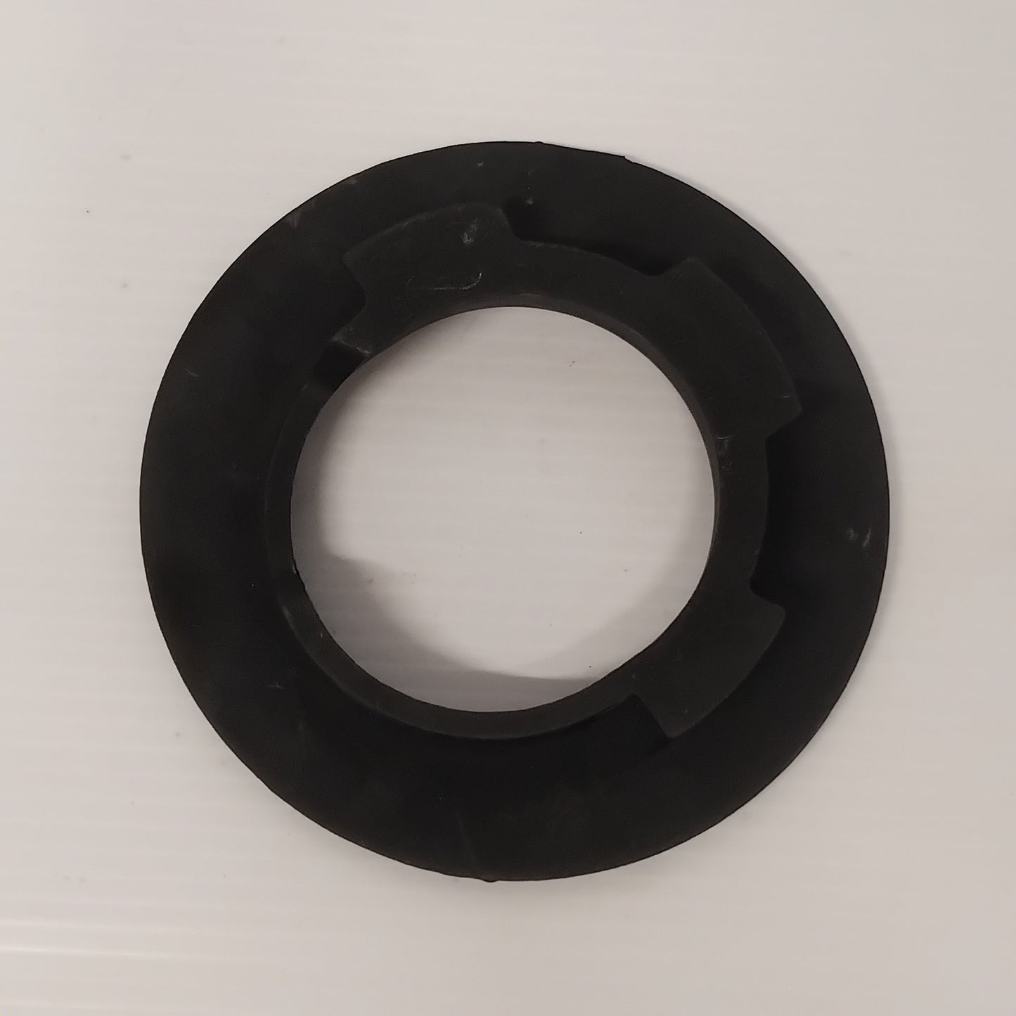 Genuine Rear Suspension Spring Lower Pad - Kia Rio / Venga | 553321J000