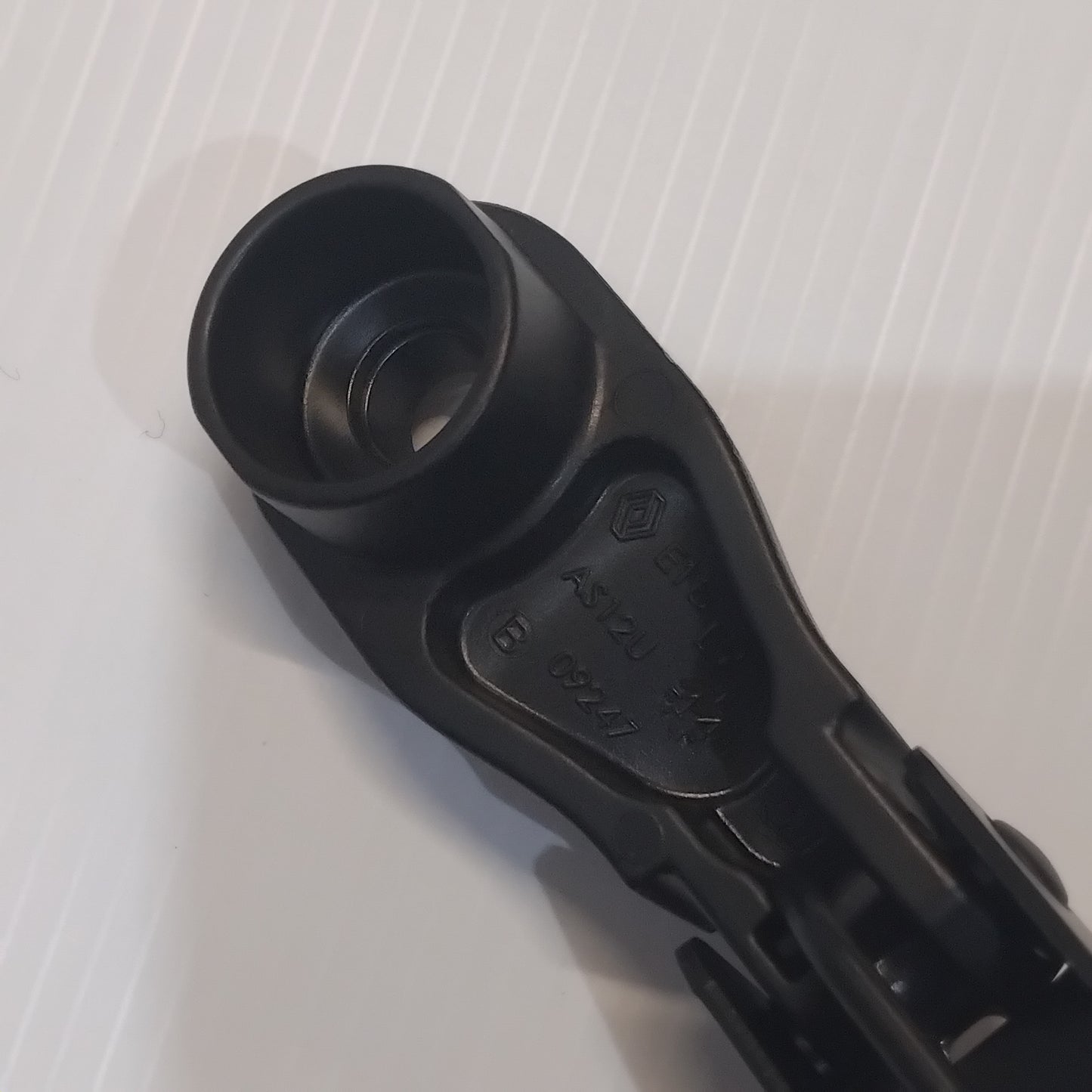 Genuine Renault Wiper Arm    Jr95 | 28 88 618 30R