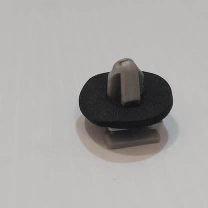 Genuine Body Rocker Moulding Pin - Ford KA 2018-2019 | 2251480