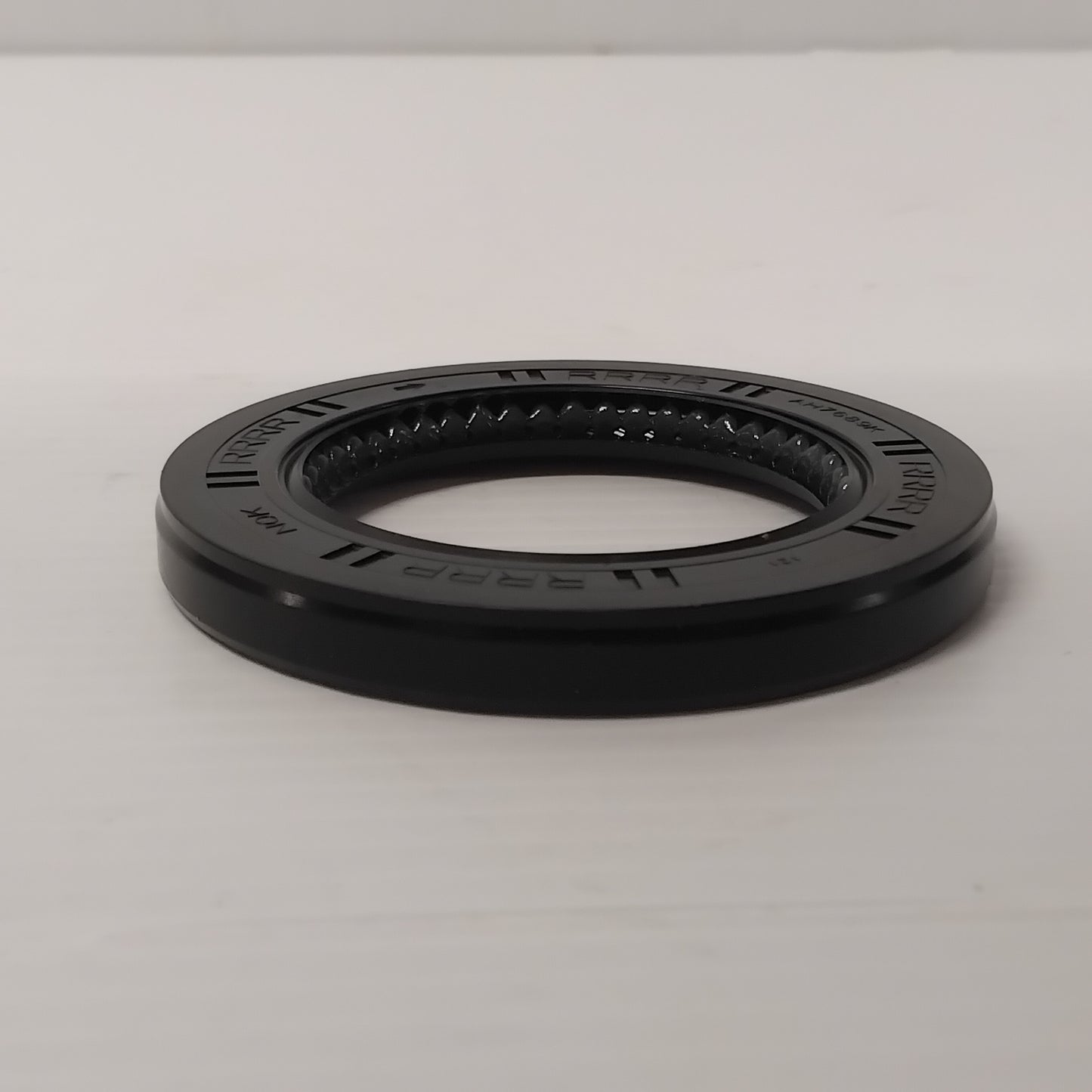 Genuine Honda Oil Seal, 44X68X8 (Nok) | 91207P7Z003