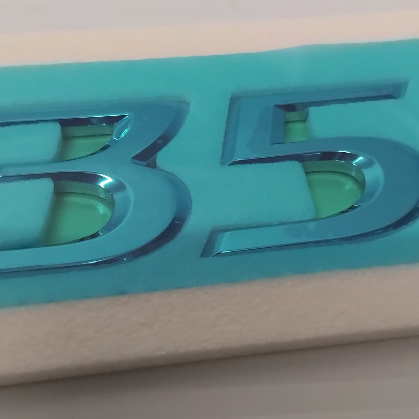 Genuine Hyundai Emblem-Ix35 | 863102S030