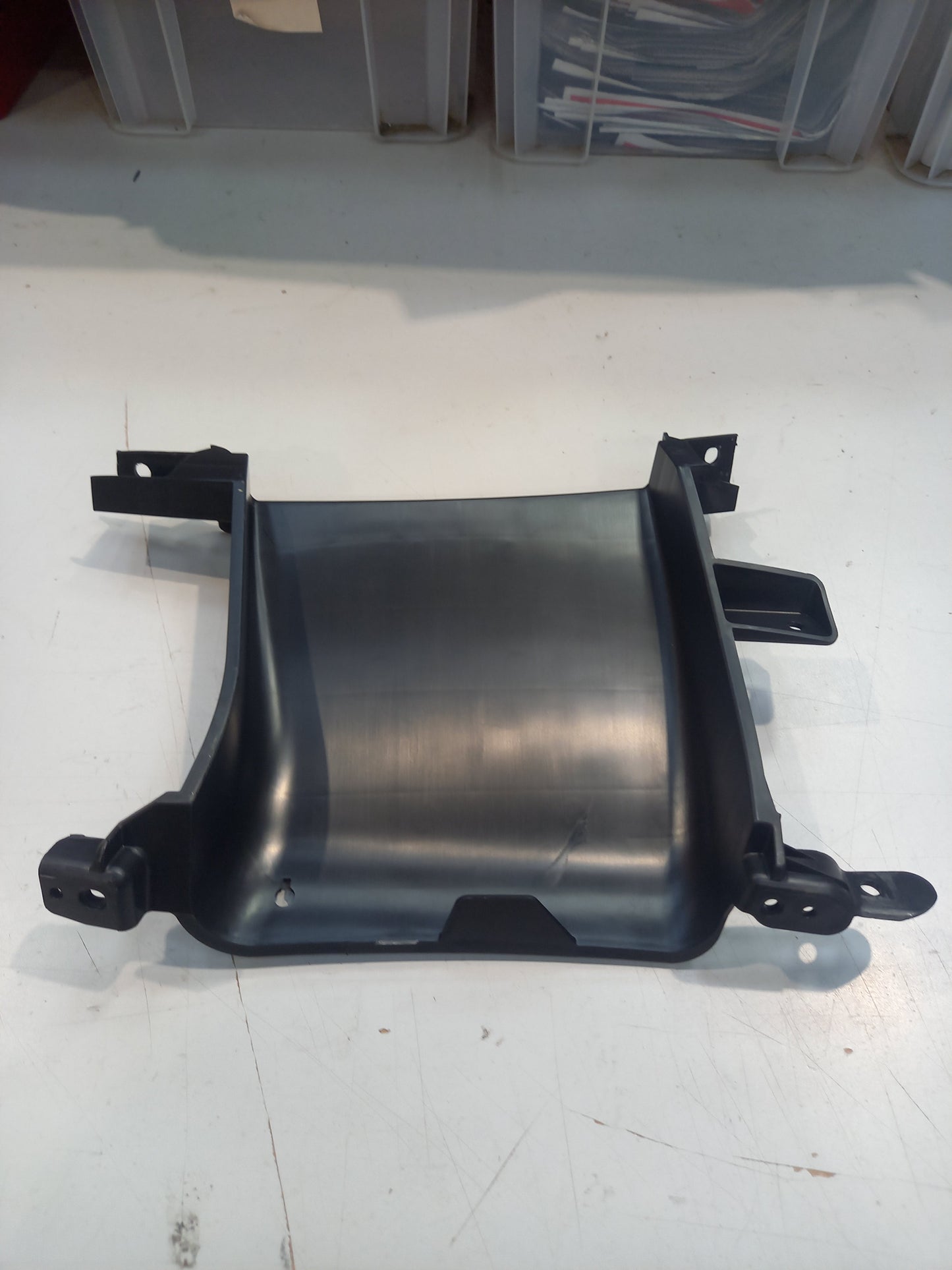 Genuine Kia Air Duct-Fr Bumper,R | 86574D4000