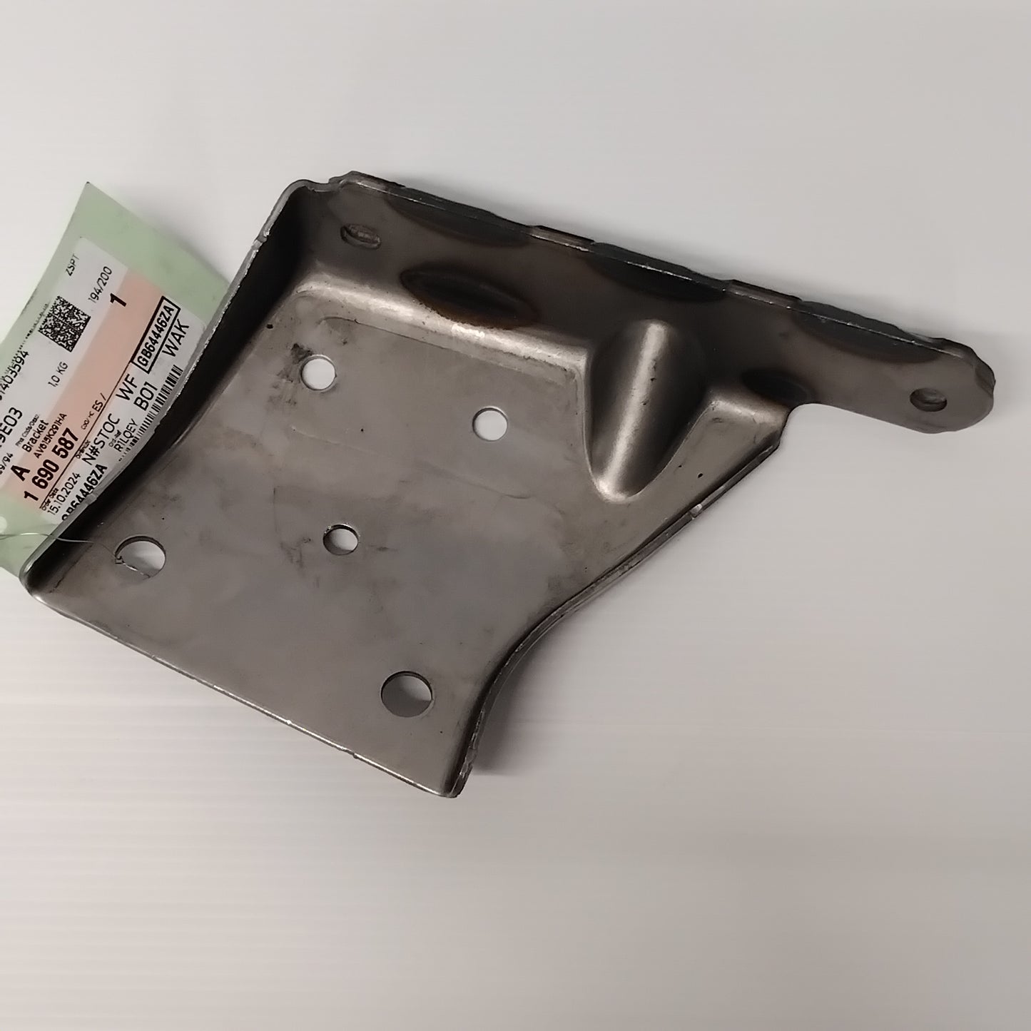 Genuine Manifold Bracket - Ford Focus 1.6 Duratec TI-VCT 123PS | 1690587