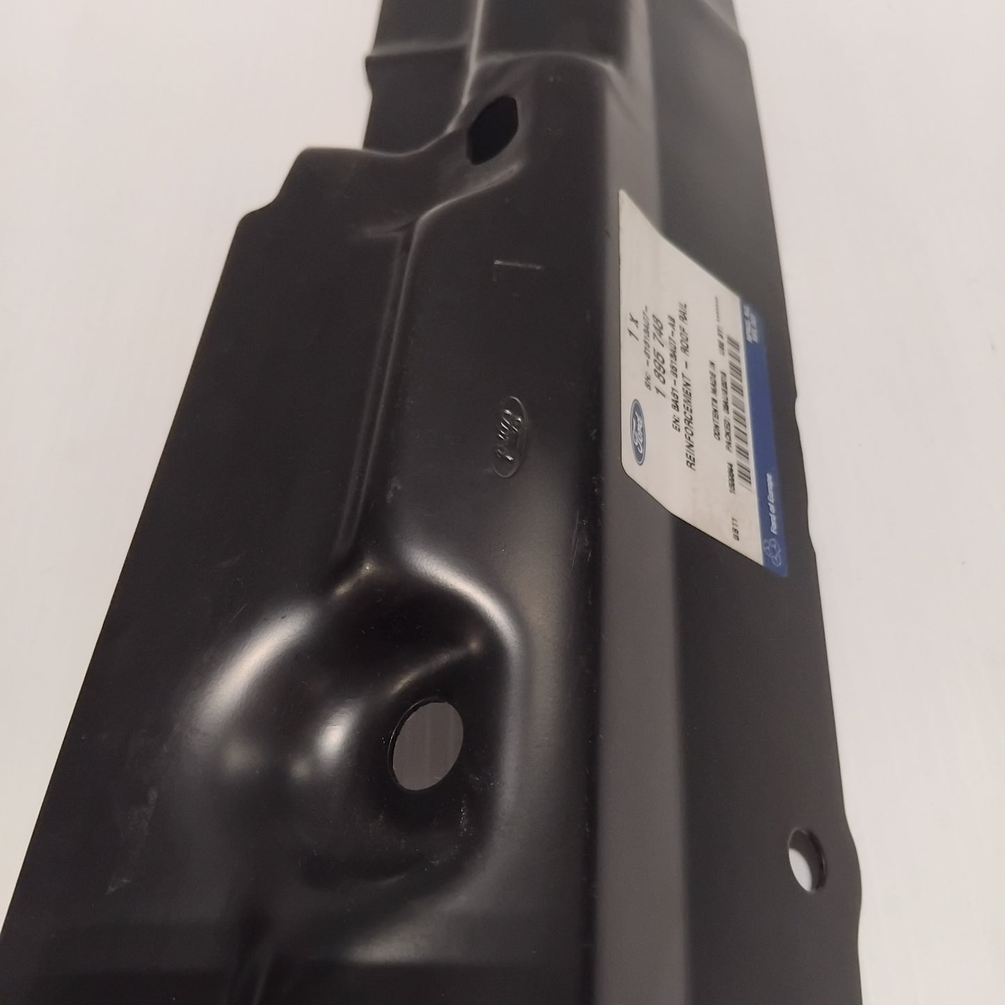 Genuine Ford Reinforcement - Roof Rail | 1895748