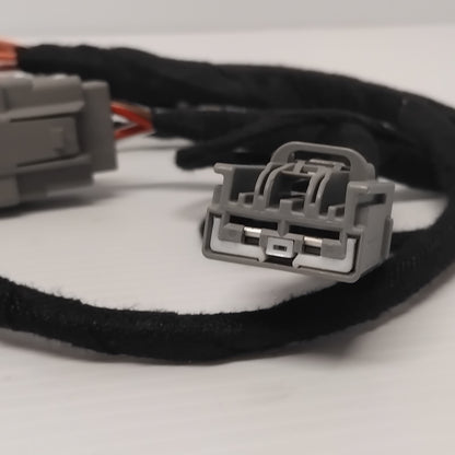 Genuine Volvo Fuse Box | 32204026
