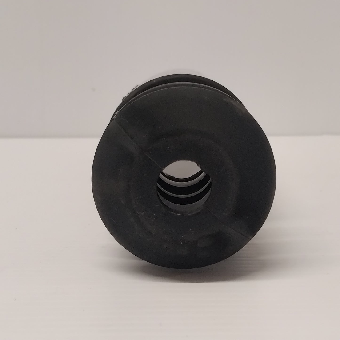 1x Genuine Rear Suspension Dust Cover - Nissan Leaf / Juke  | 552401KK0A