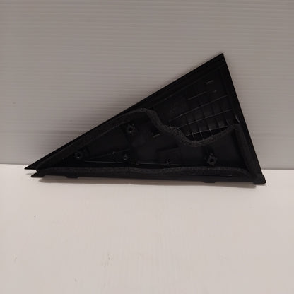 Genuine Left Rear Door Moulding - Kia Sorento 2009-2014 | 838302P001