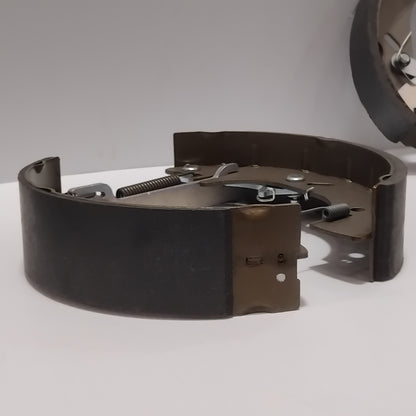 Genuine Peugeot E:Rr Brake Kit | 1611453380