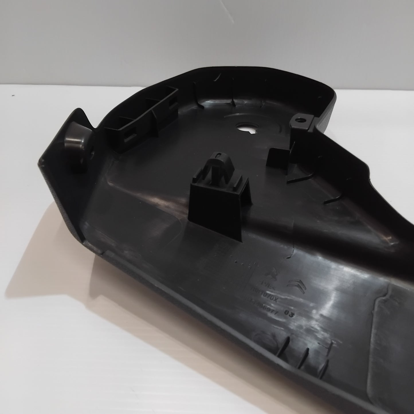 Genuine Peugeot Cushion Housing | 1622716180