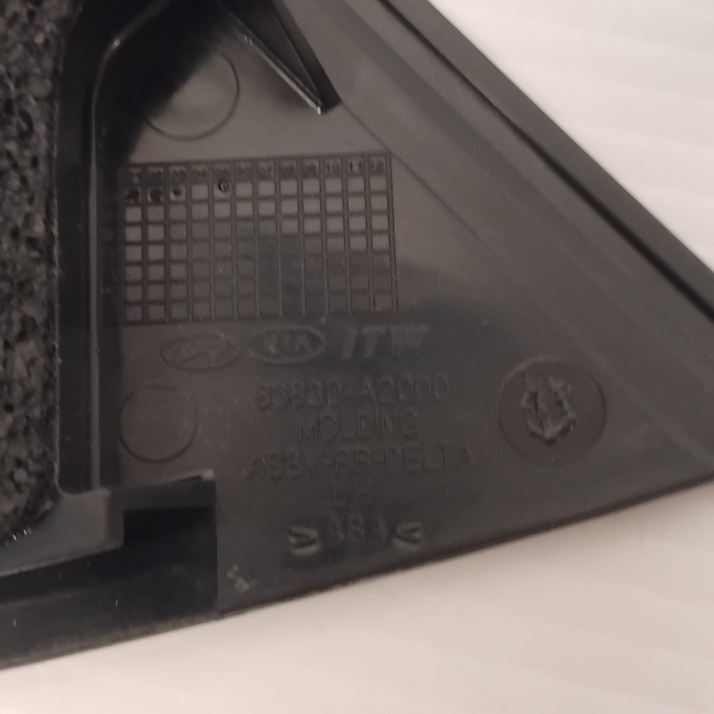 Genuine Rear Left Upper Door Moulding - Kia Ceed 2012-2018 5 Door | 83830A2000WK