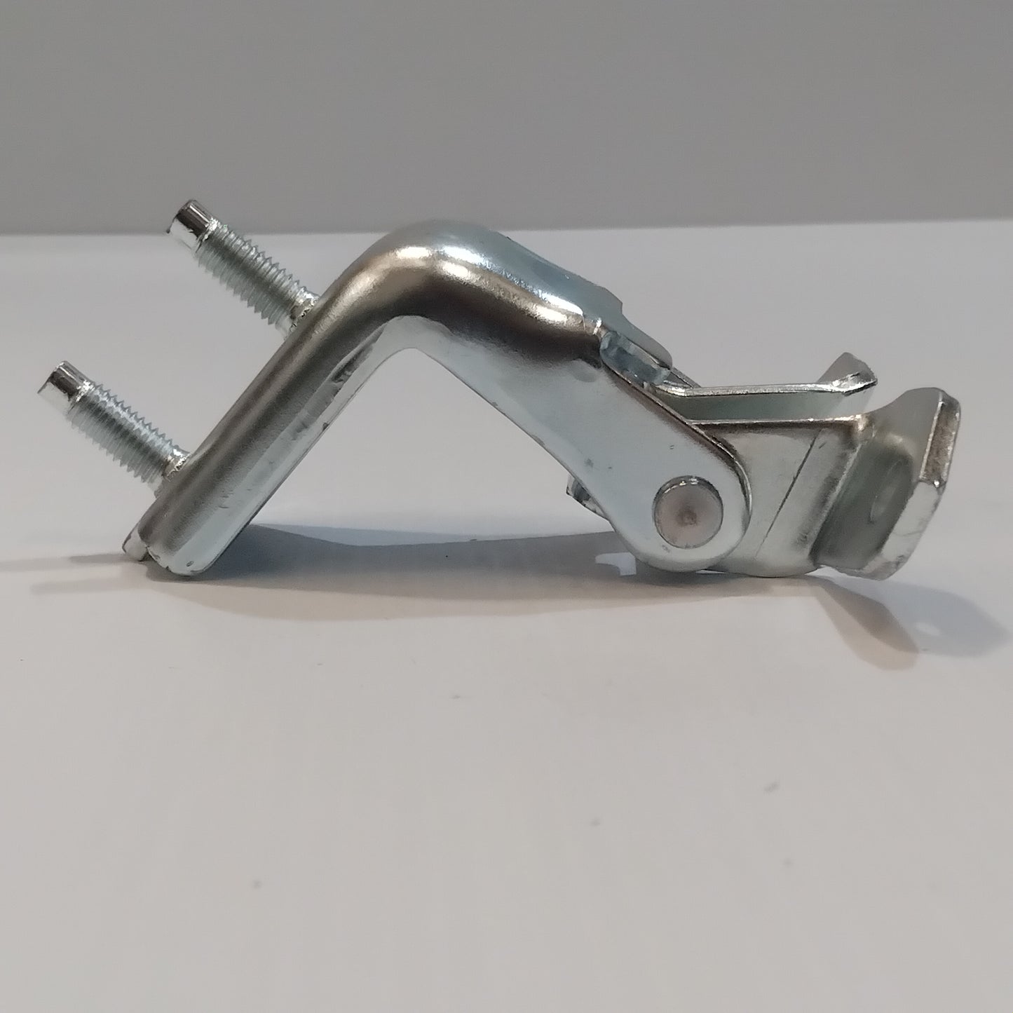 Genuine Suzuki Hinge,Rear Door Rh Az | 69430-68L00-000