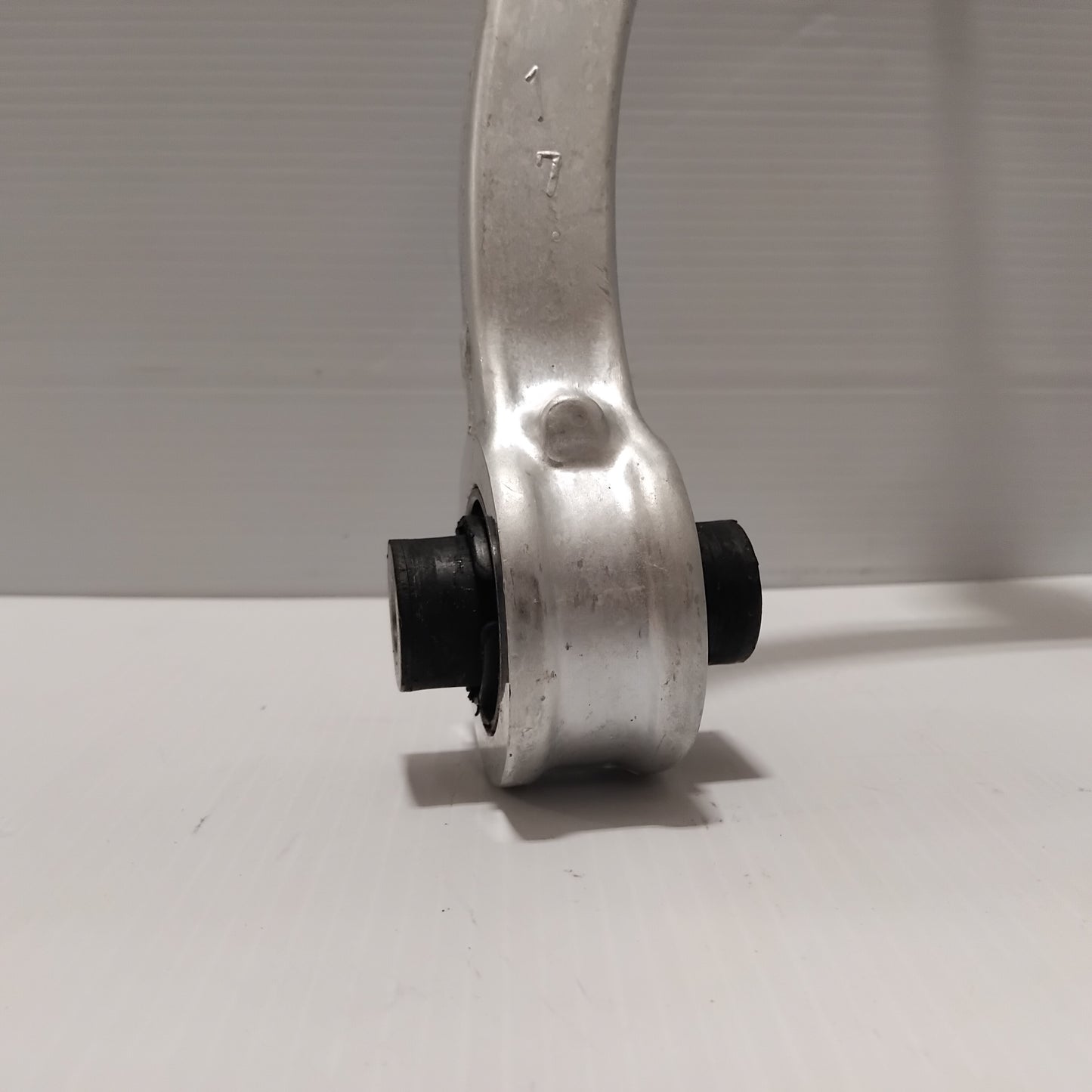 Genuine Honda Arm Comp., R. Fr. Upper | 51450SJA013