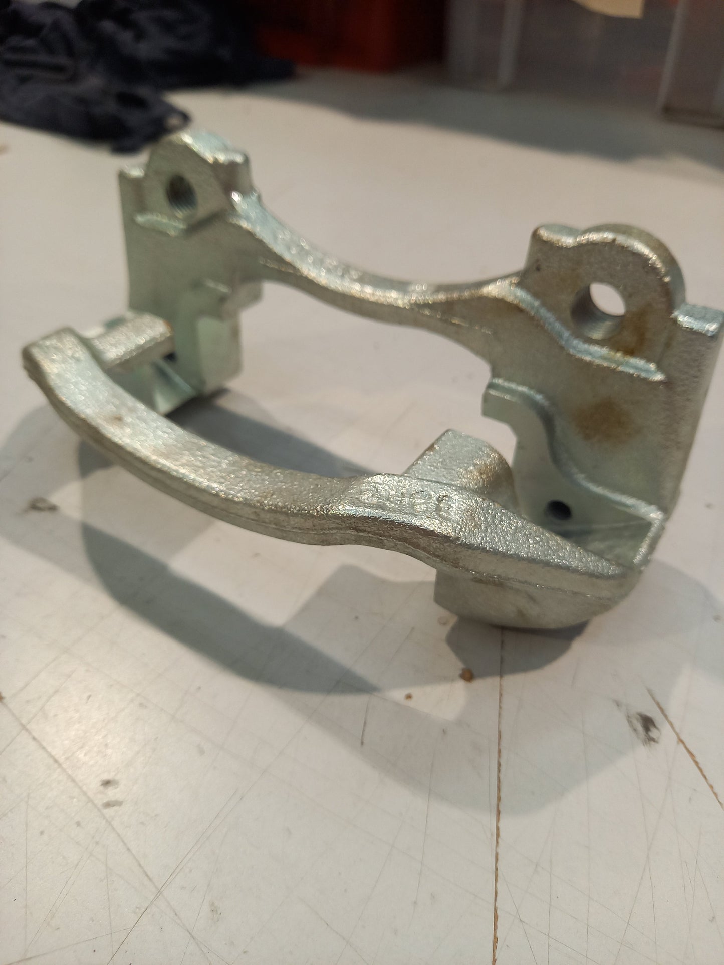 Genuine Fiat Bracket | 77364453