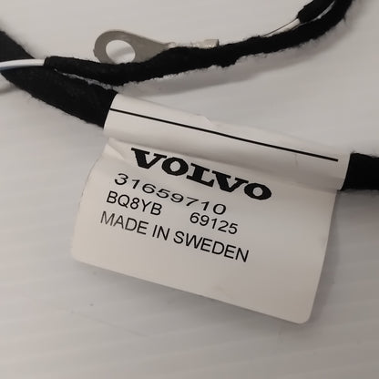 Genuine Volvo Fuse Box | 32204026