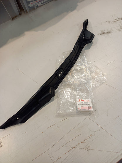 Genuine Suzuki Cover,Fr Fender,R Atk4 | 72391-62R00-000