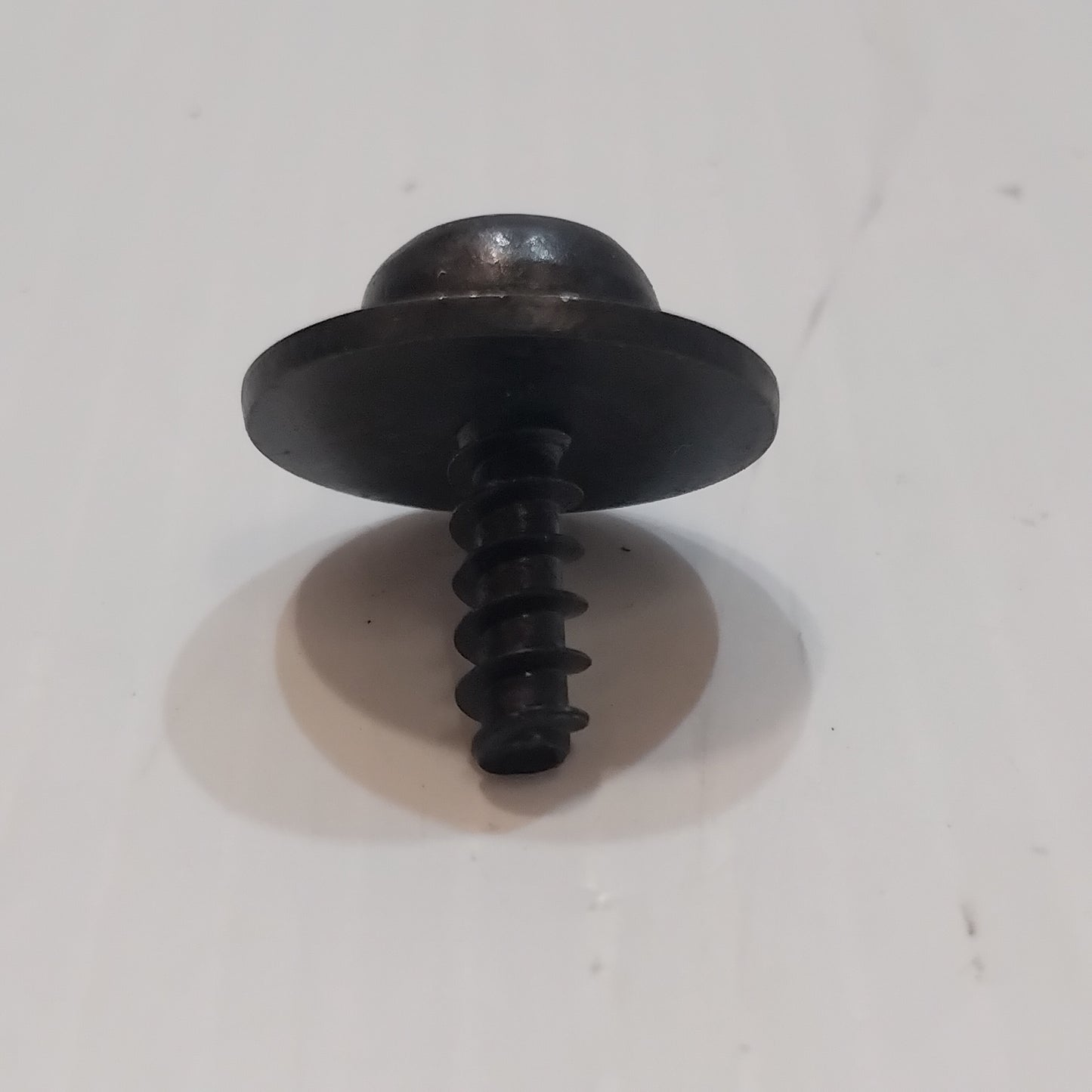 1x Genuine M5X15mm Wheel Arch Screw And Washer - Ford Focus 2018- | 1797372