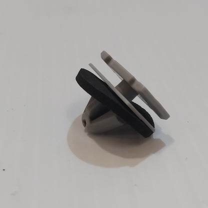 Genuine Body Rocker Moulding Pin - Ford KA 2018-2019 | 2251480