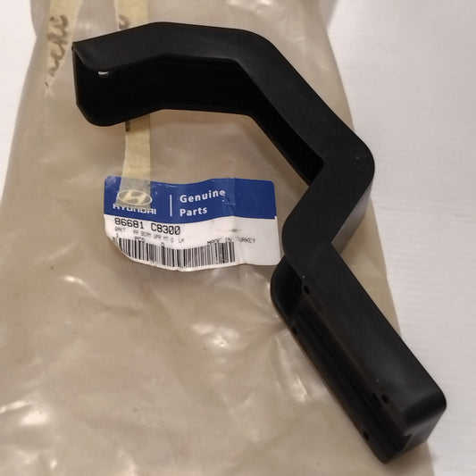 Genuine Hyundai Bracket-Rr Bumper Up | 86681C8300