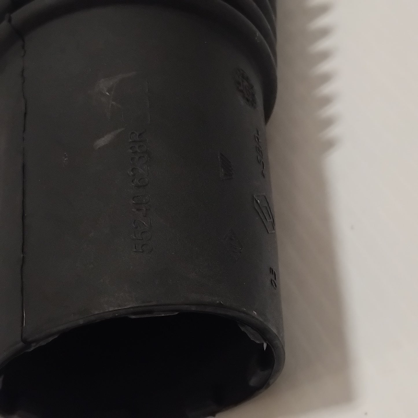 Genuine Rear Suspension Rubber Buffer - Renault Duster I / II | 552406238R