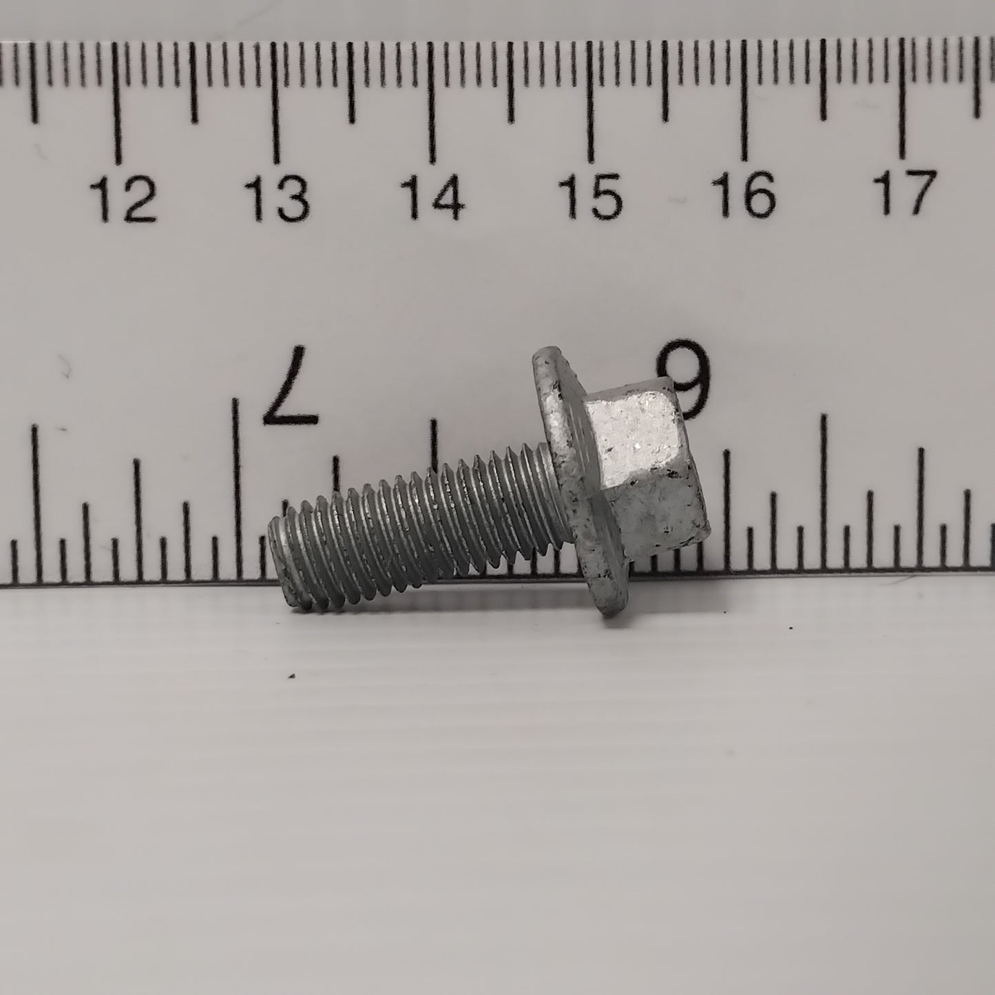 1x Genuine M7x19mm Water Pump Bolt - Ford Focus 2003-2015 | 1581812