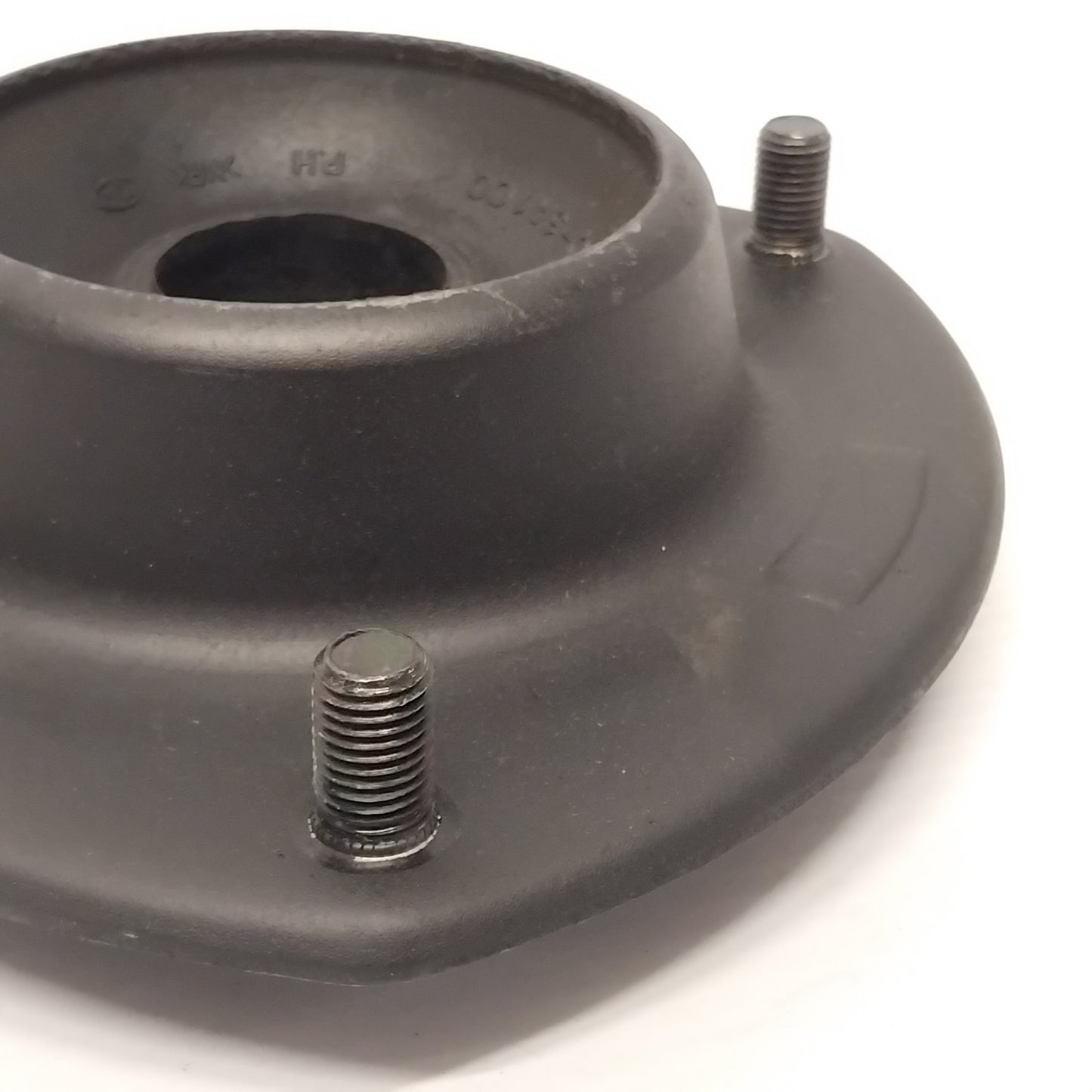 Genuine Hyundai Insulator Assy-Strut | 546103A200