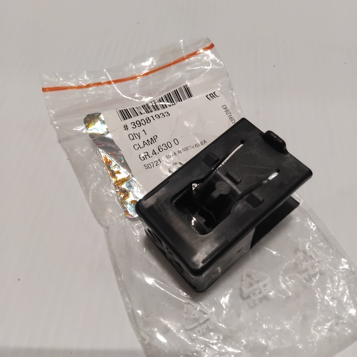 Genuine Vauxhall Securing Clip | 39081933