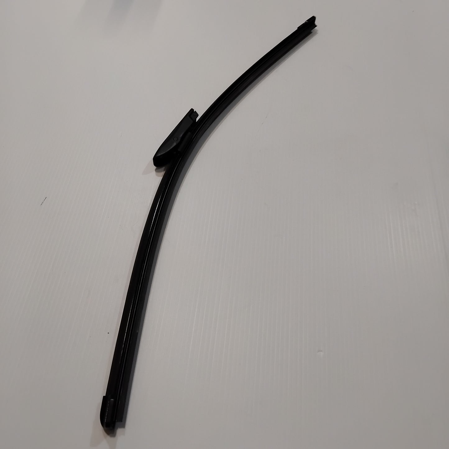 Front Wiper Blades - Renault Scenic MK2 | 7711421439