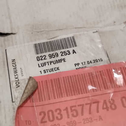 Genuine SEAT Pump | 022959253A