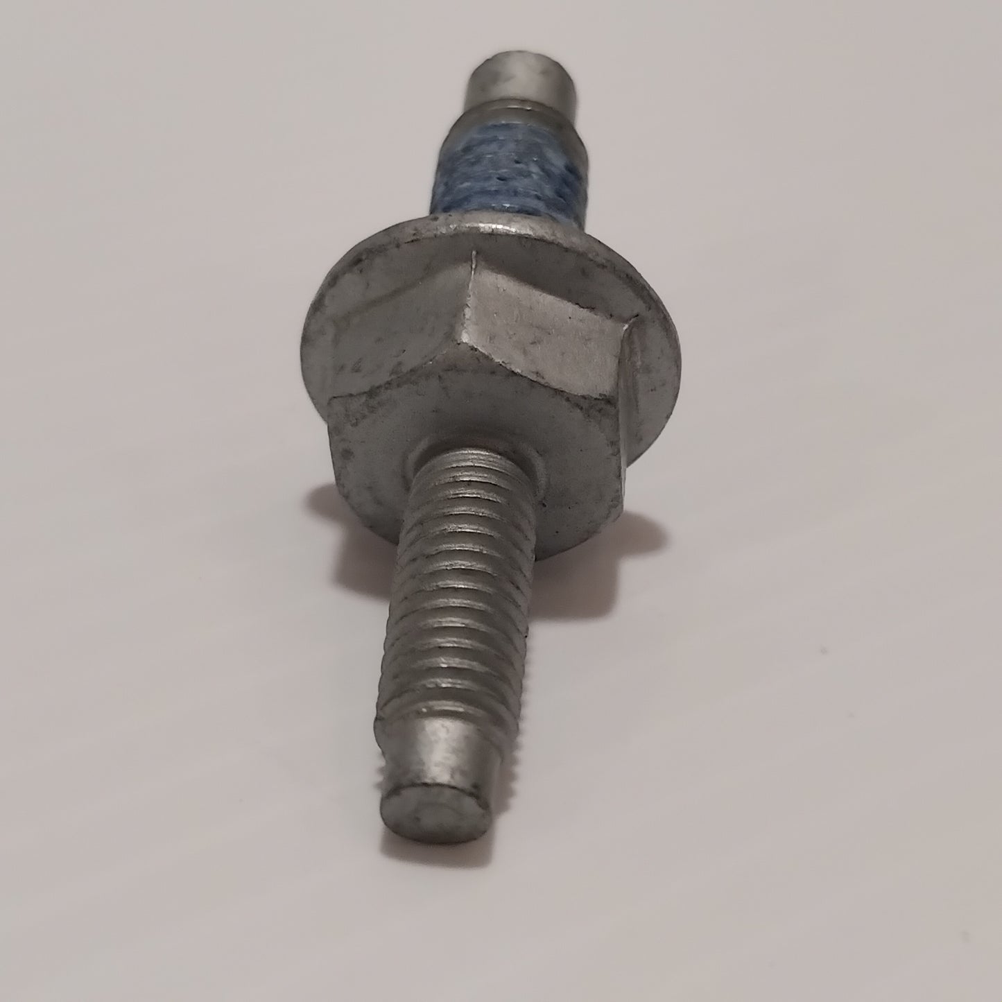 Genuine Ford Bolt | 1818019