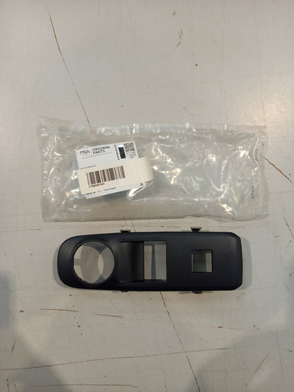 Genuine Peugeot Trim | 98208816ZD