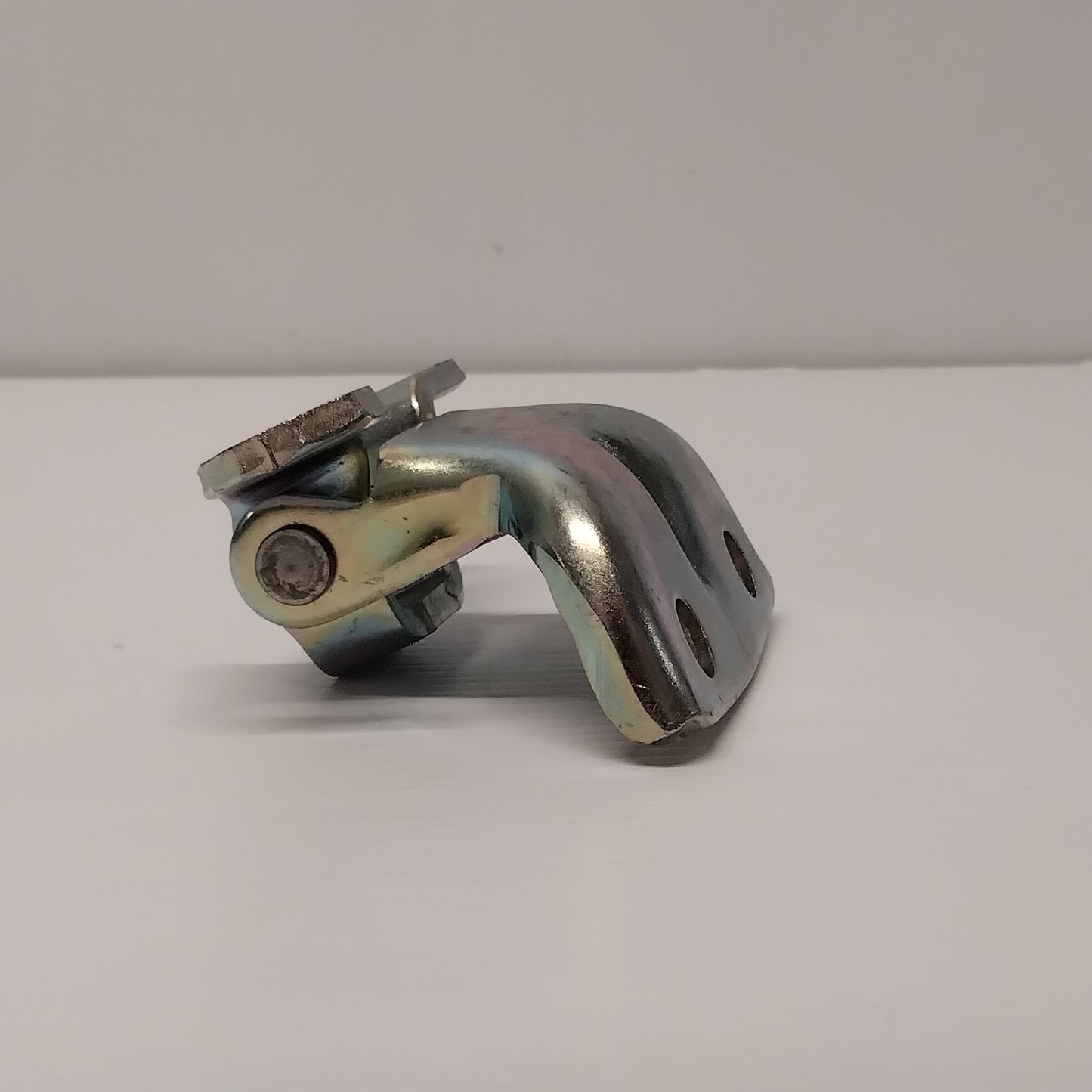 Genuine Right Upper Rear Door Hinge - Kia Ceed / Venga | 794202D000