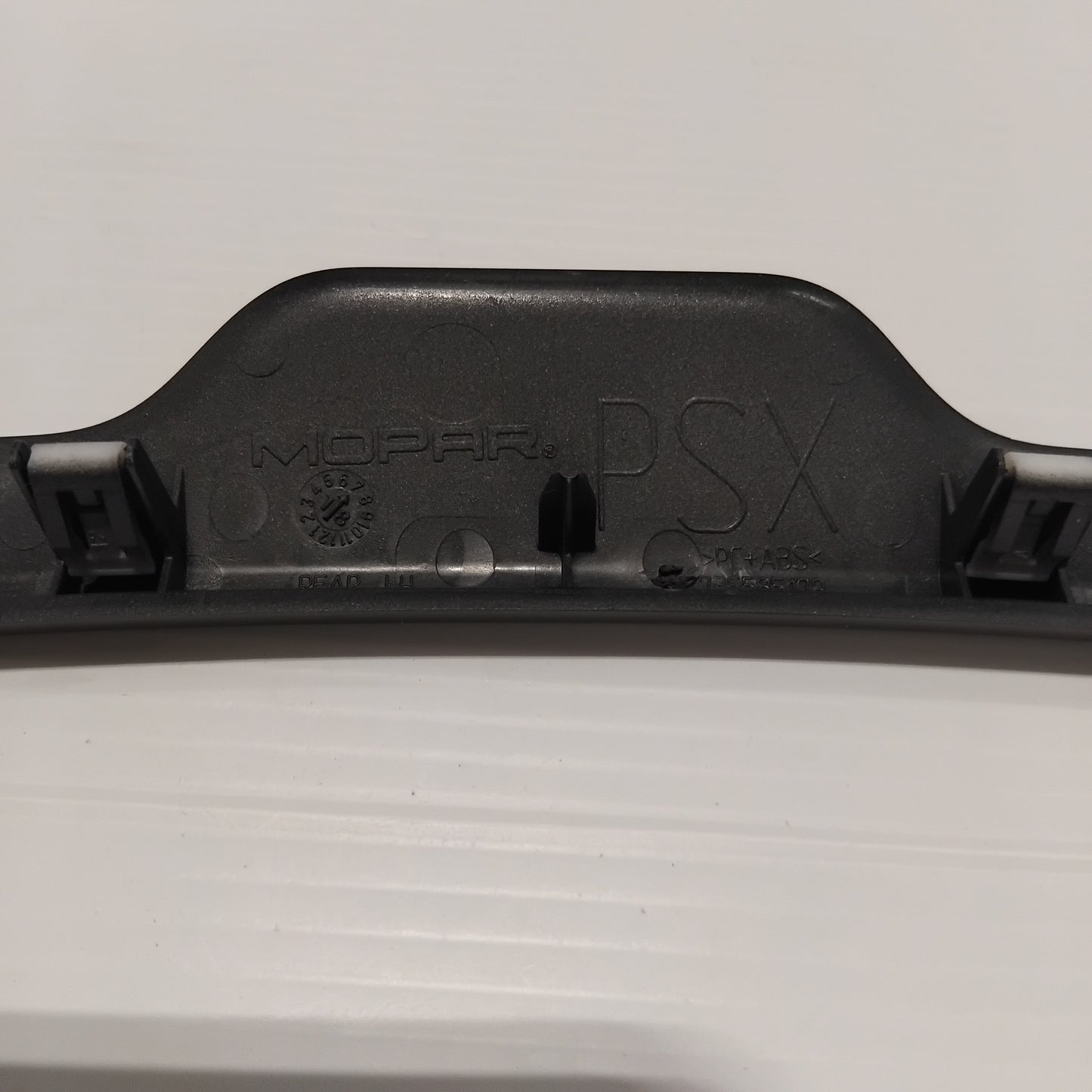 Genuine Fiat Kit | 71808550