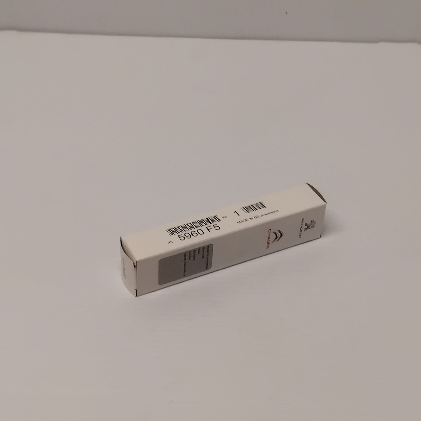 Genuine Preheating Plug - Citroen C5 / Peugeot 807 2.0 Turbo Diesel | 5960F5